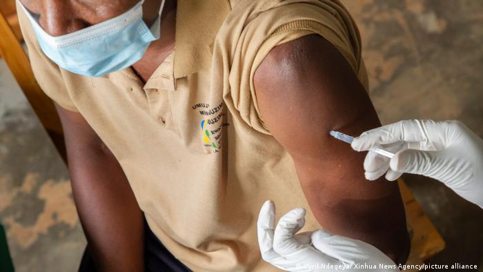 Rwanda forcibly vaccinating people against COVID, victims say