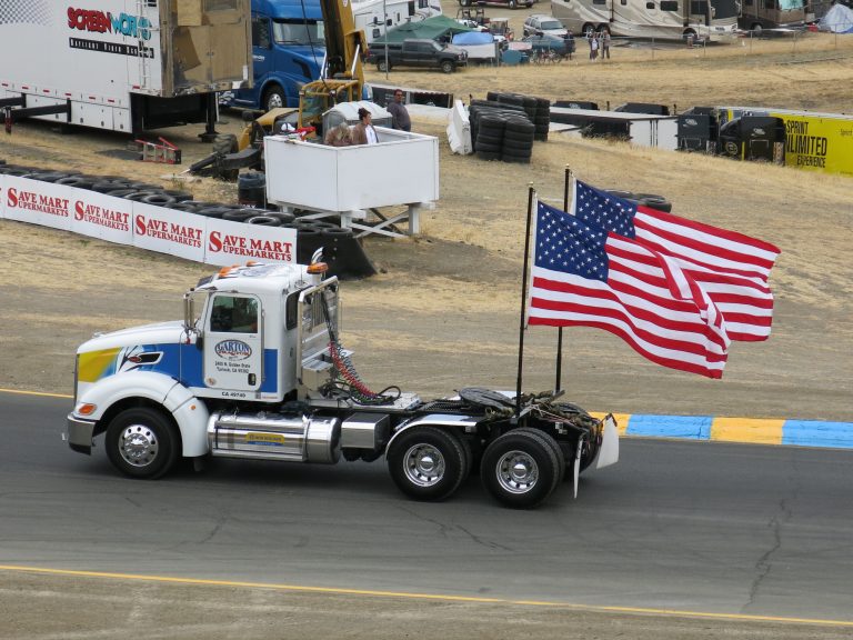U.S. Truckers Announce February 23rd Convoy to D.C. In Protest Against COVID Mandates
